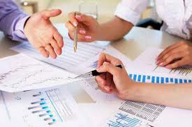 经济日报：莫让弹幕“注水”破坏直播生态